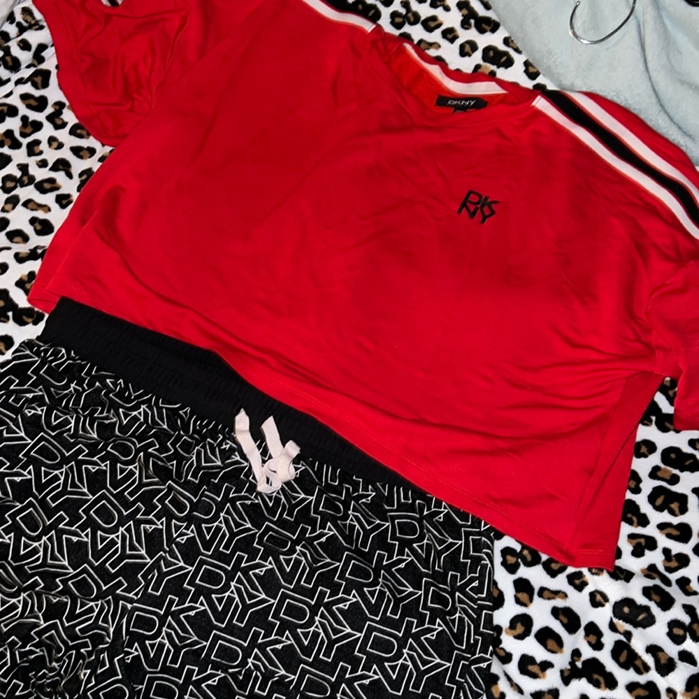 Dkny shorts pj set